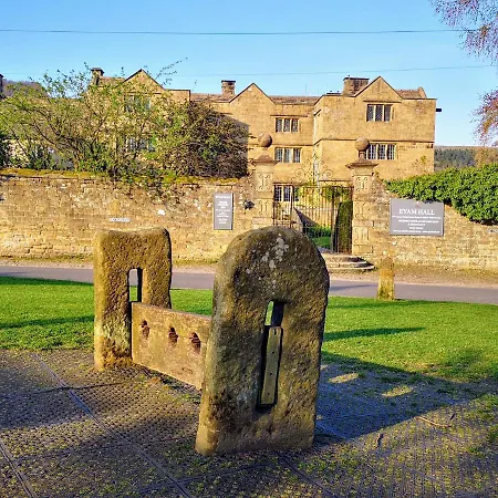 Maywalk House B&B Eyam Exterior photo
